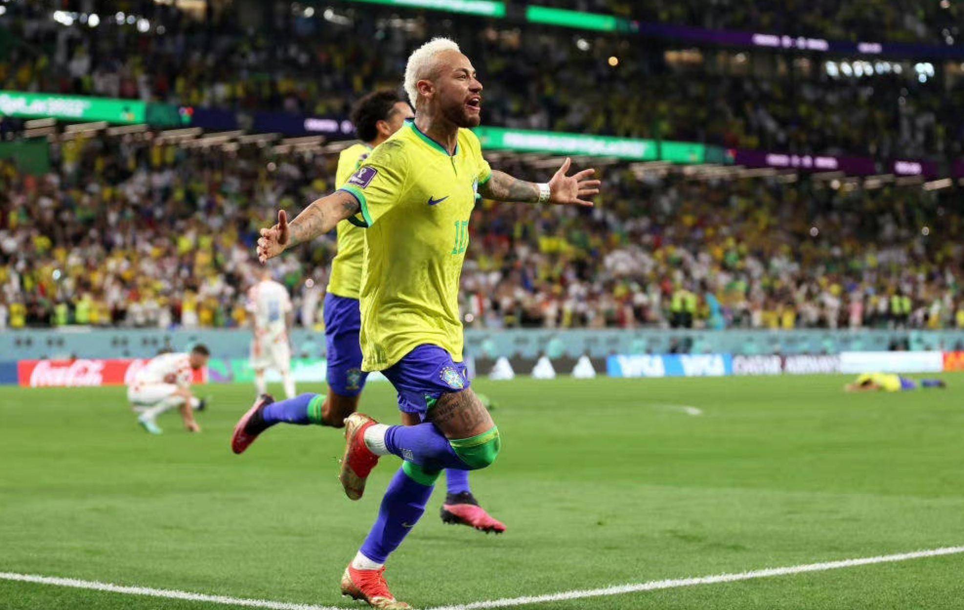 身体凌空 身体凌空