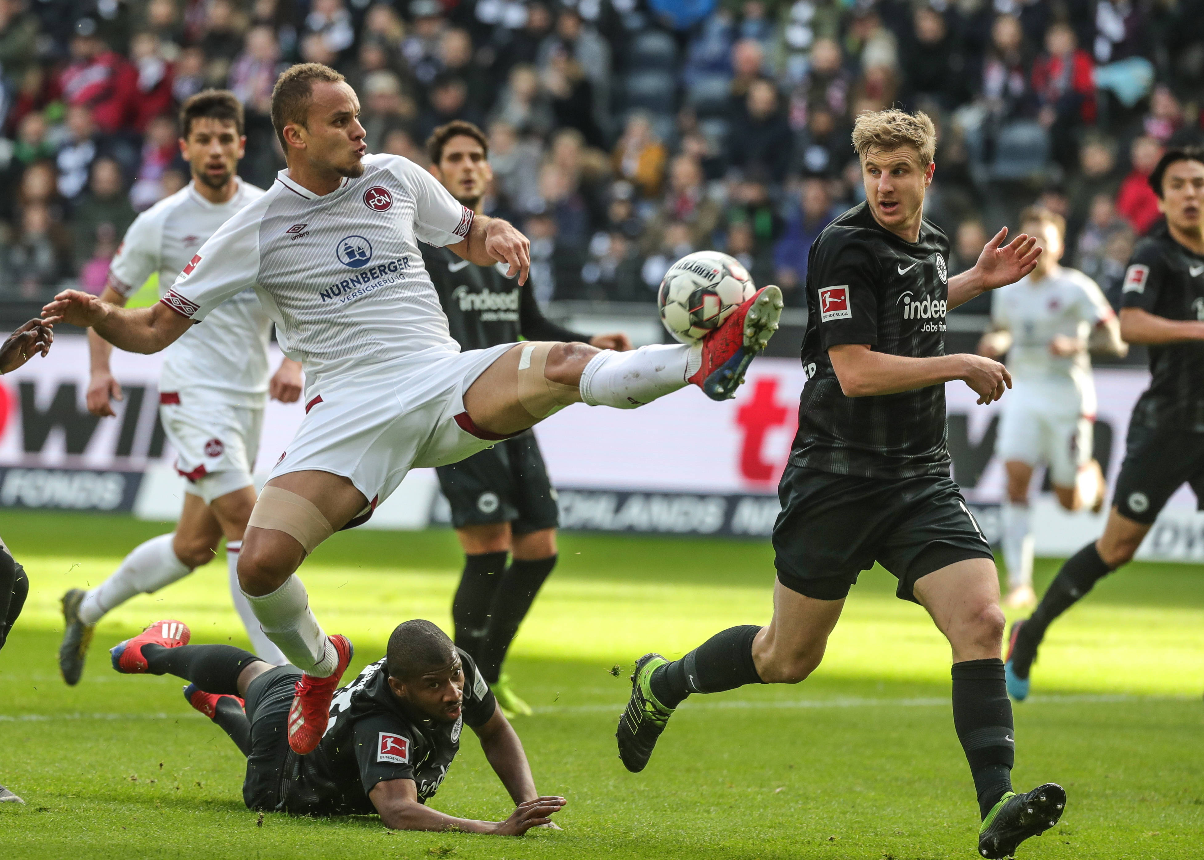 施和球队建 施和球队建