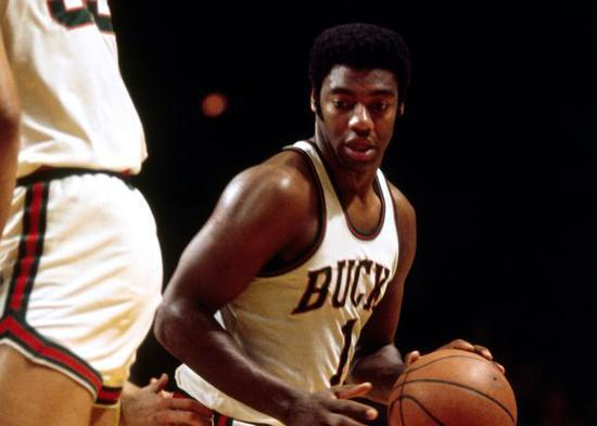 动与相册回 动与相册回